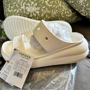 Brand new white Crocs Crush sandals! Unisex sizing. Women Size 10. Men Size 8
